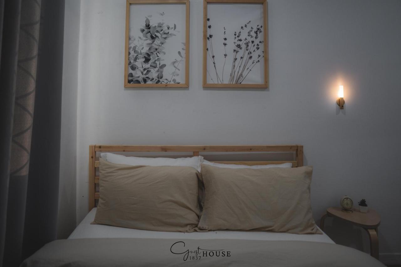 1837 Guest House @ Kota Bharu, Wifi Netflix Luaran gambar